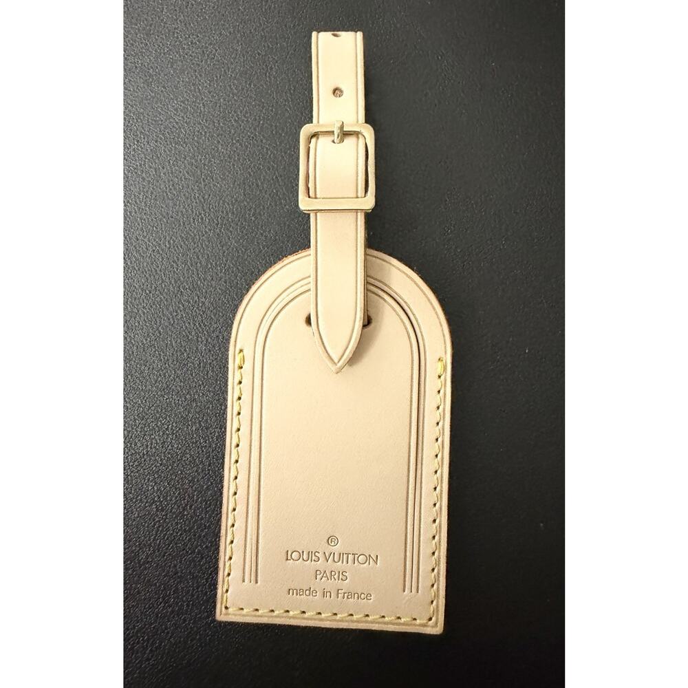 Louis Vuitton Name Tag Goldtone - Light Natural Vachetta Goldtone France -